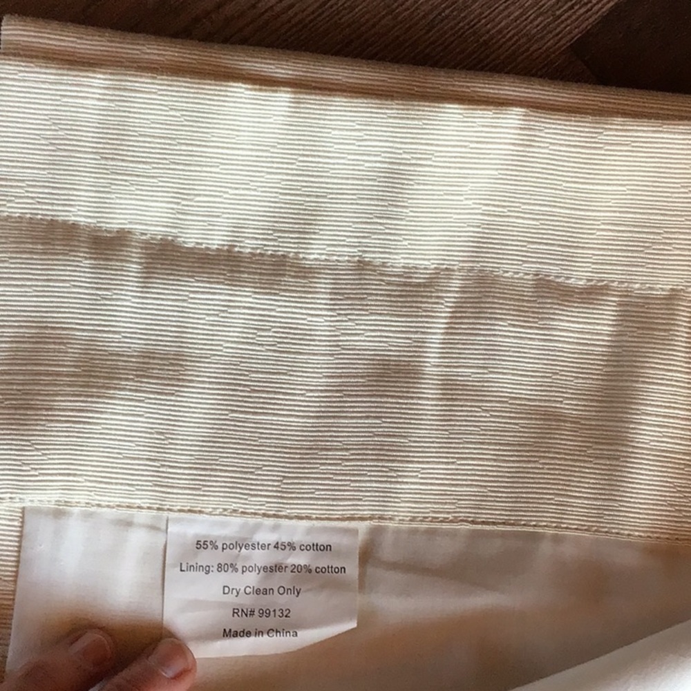 Curtains lined - Picture 2 of 3